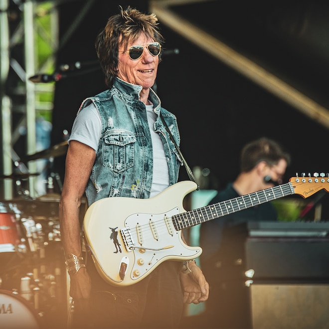 Guitarist Jeff Beck Dead at 78 After Contracting Bacterial Meningitis