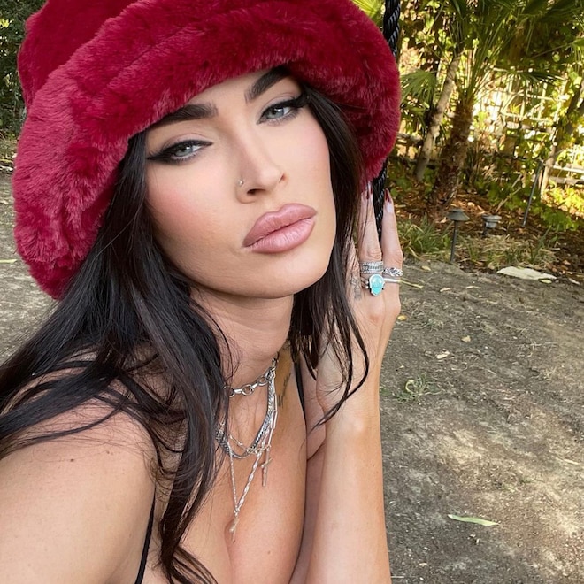 Megan Fox Showcases New Lob Hairstyle and Bikini Photo